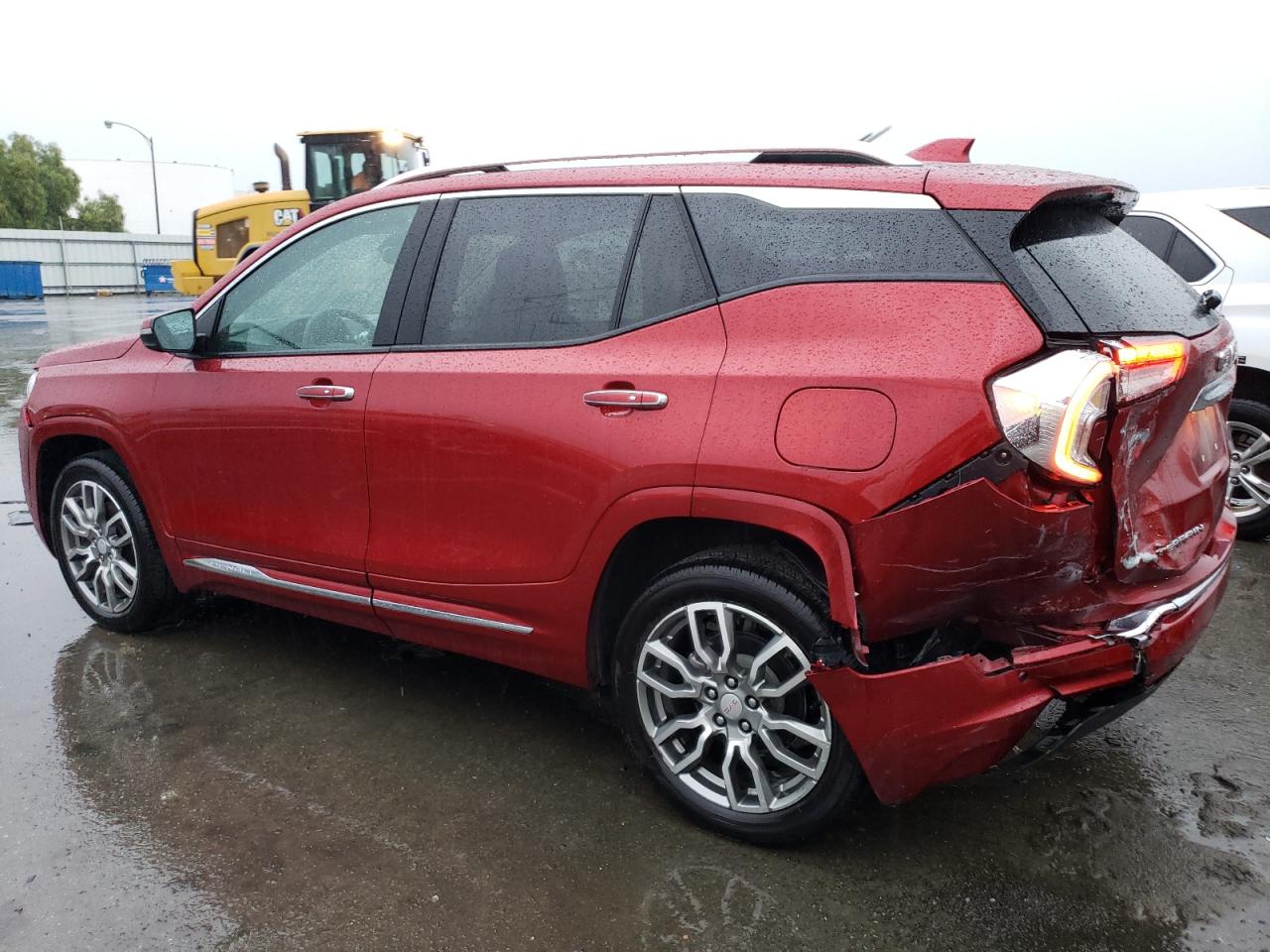 Image 2 of 2023 GMC TERRAIN DENALI 2023 with VIN 3GKALXEG7PL255451