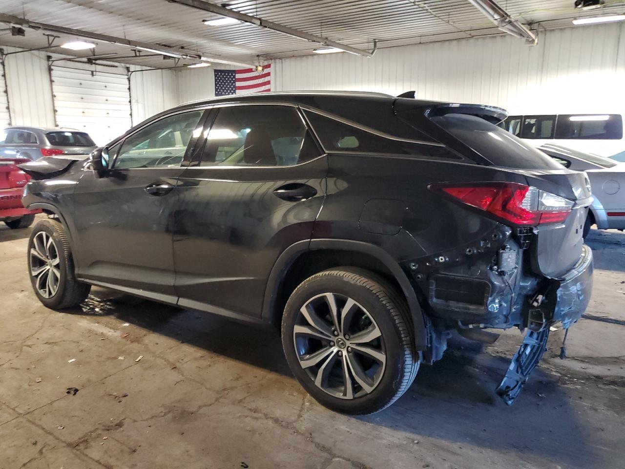 Изображение 2 2022 LEXUS RX 350 2022 с VIN 2T2HZMDA6NC358201