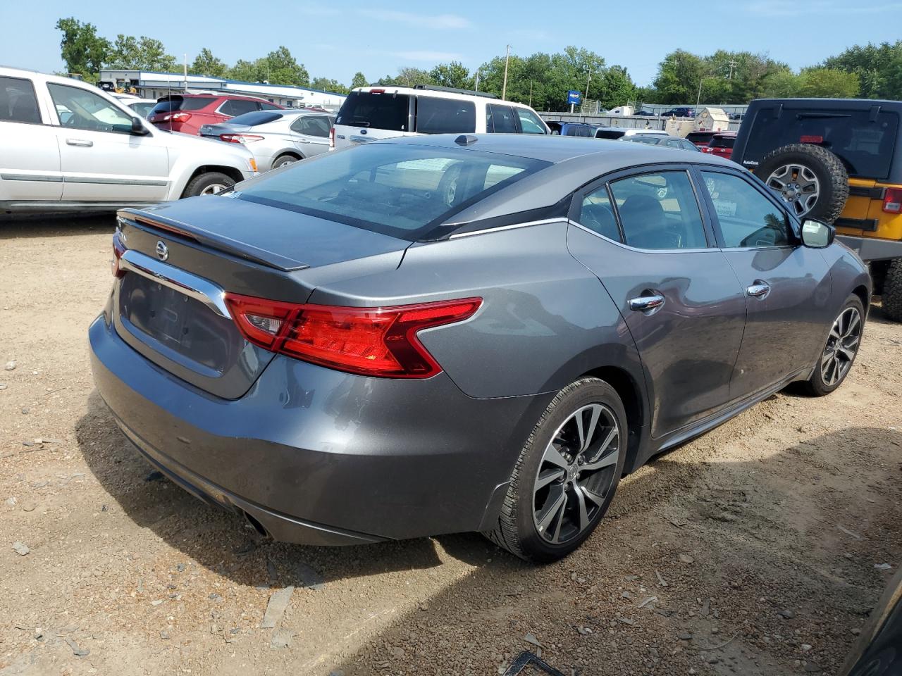 Image 3 of 2018 NISSAN MAXIMA 3.5S 2018 with VIN 1N4AA6APXJC393690