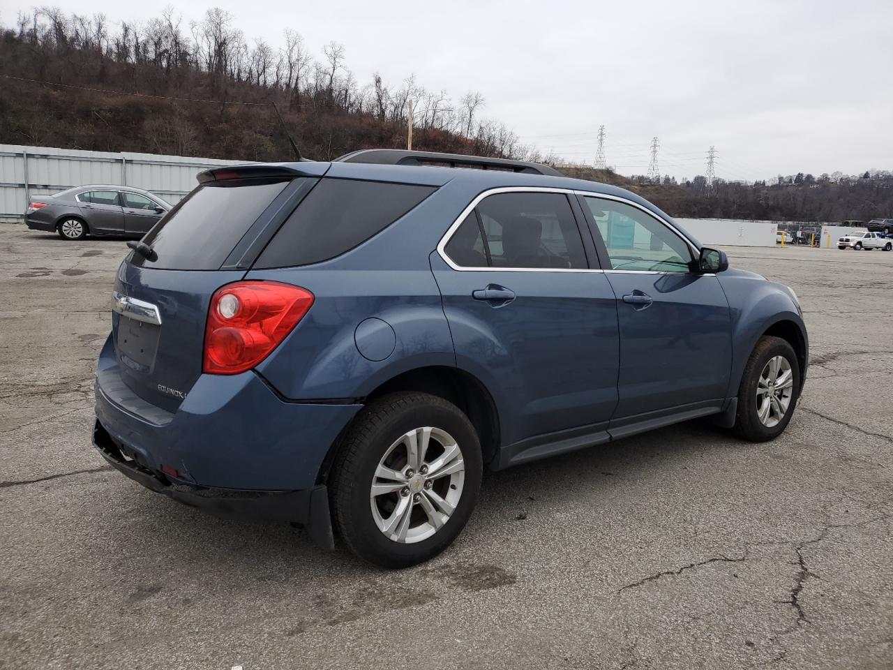 Image 3 of 2011 CHEVROLET EQUINOX LT 2011 with VIN 2CNFLEEC6B6462361