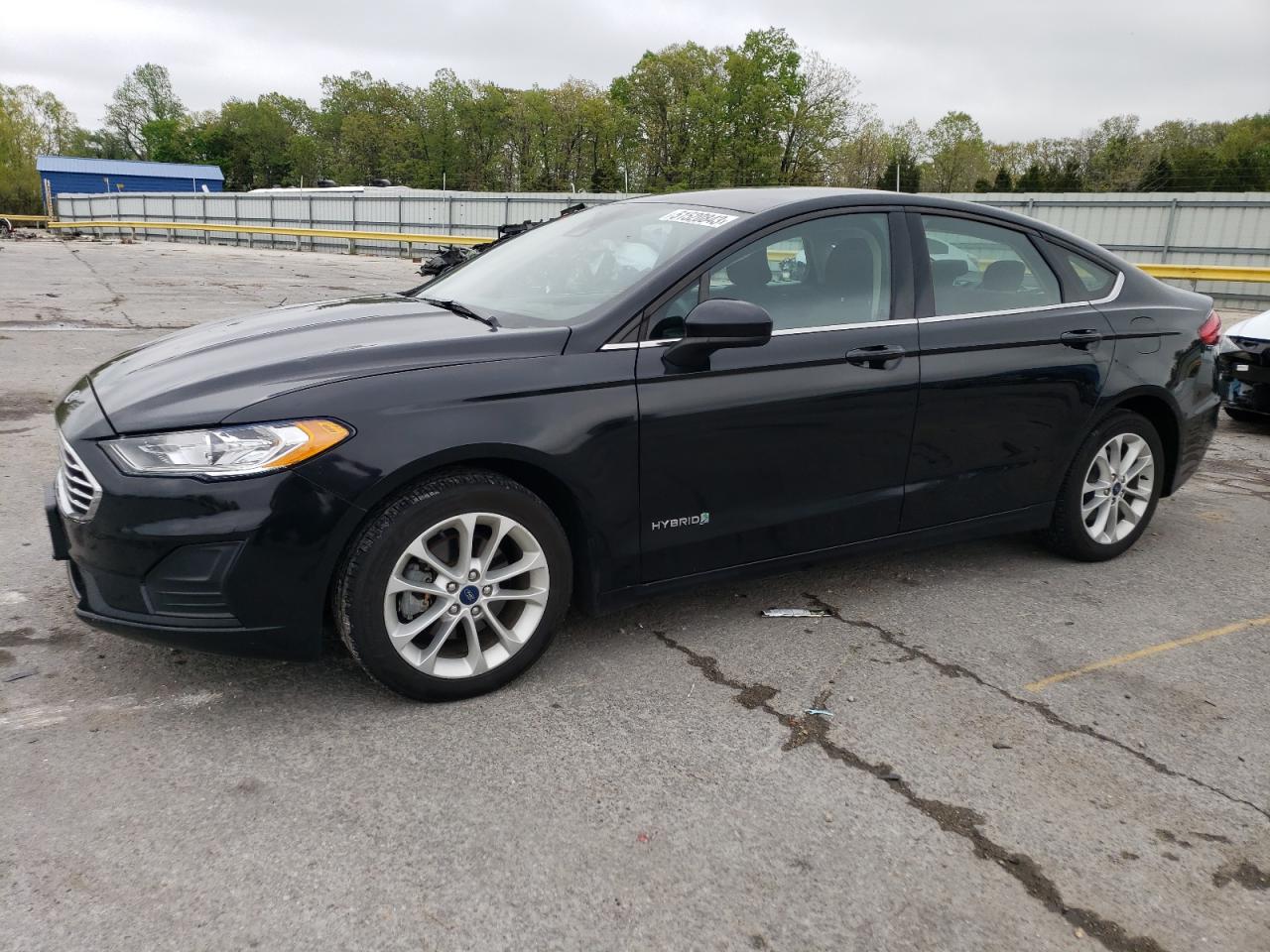 Изображение 1 2019 FORD FUSION SE 2019 с VIN 3FA6P0LU5KR121796