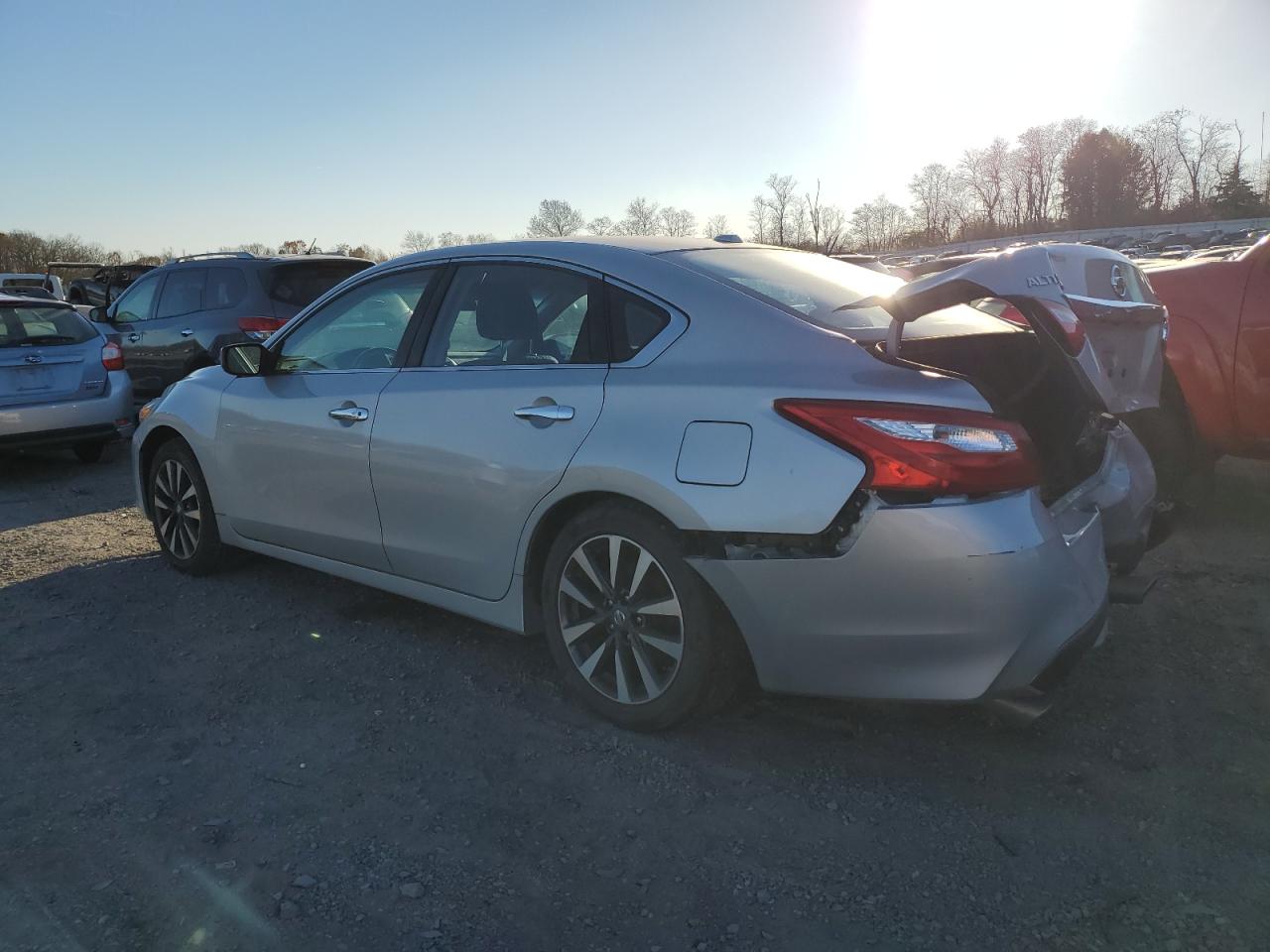 Изображение 2 2017 NISSAN ALTIMA 2.5 2017 с VIN 1N4AL3AP6HC257317