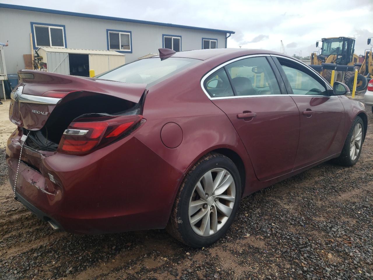 Image 3 of 2016 BUICK REGAL  2016 with VIN 2G4GK5EX6G9158107