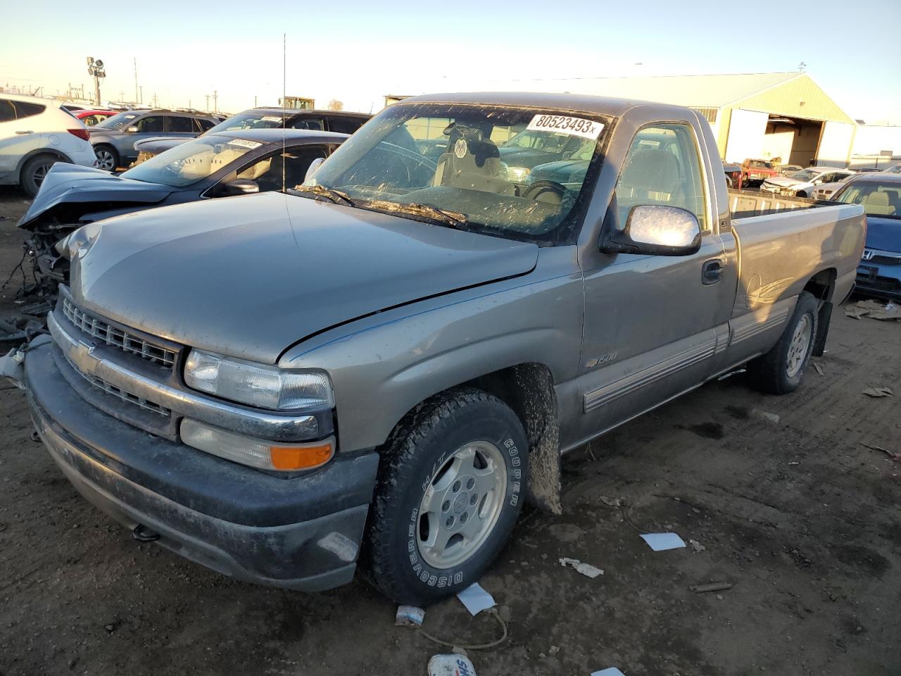 Image 1 of 2002 CHEVROLET SILVERADO C1500 2002 with VIN 1GCEC14T62Z252034