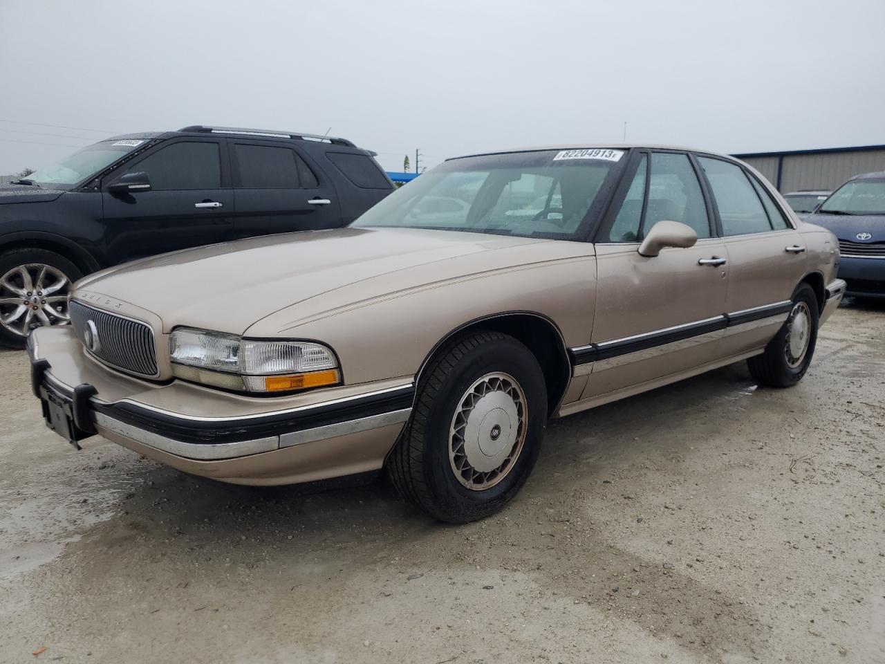 Image 1 of 1995 BUICK LESABRE LIMITED 1995 with VIN 1G4HR52L1SH402686