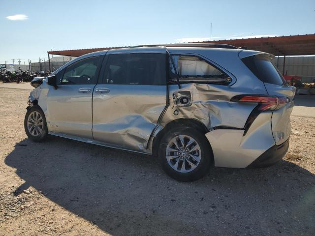 Изображение 2 2021 TOYOTA SIENNA XLE 2021 с VIN 5TDYRKEC8MS061932