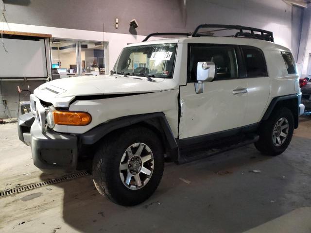 Изображение 1 2014 TOYOTA FJ CRUISER  2014 с VIN JTEBU4BF2EK189795