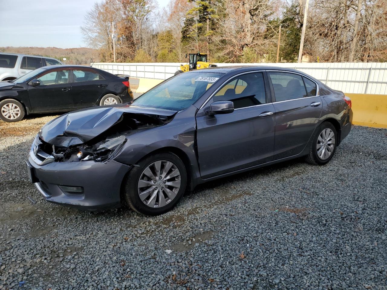 Image 1 of 2015 HONDA ACCORD EX 2015 with VIN 1HGCR2F72FA097807