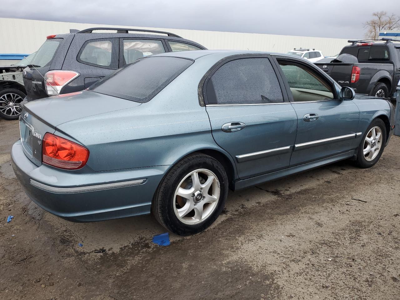 Image 3 of 2005 HYUNDAI SONATA GLS 2005 with VIN KMHWF35H85A151349