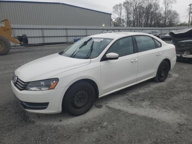 Image 1 of 2013 VOLKSWAGEN PASSAT S 2013 with VIN 1VWAP7A3XDC038483