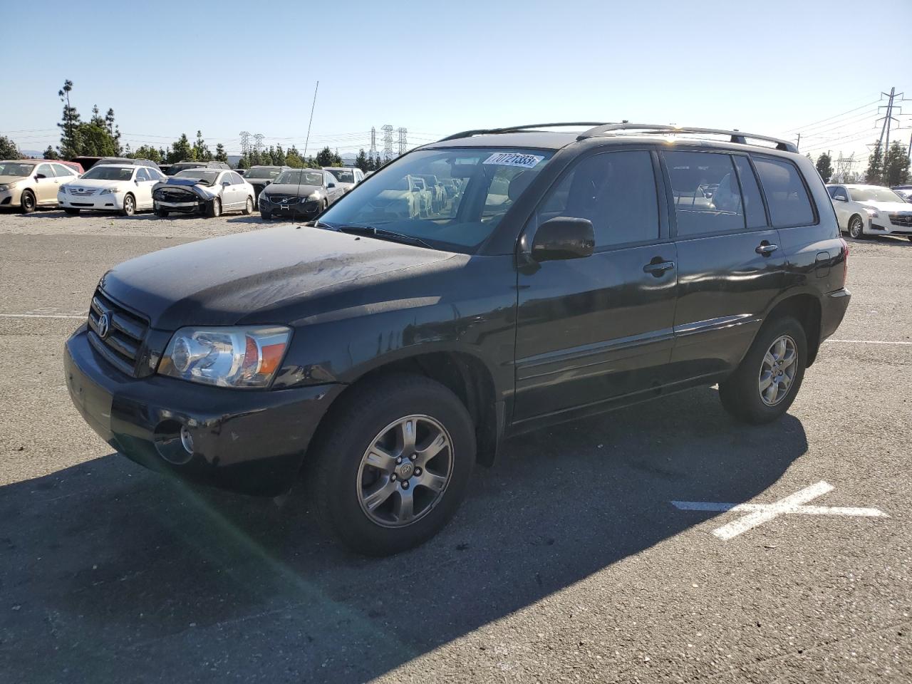 Image 1 of 2005 TOYOTA HIGHLANDER LIMITED 2005 with VIN JTEEP21A550120531