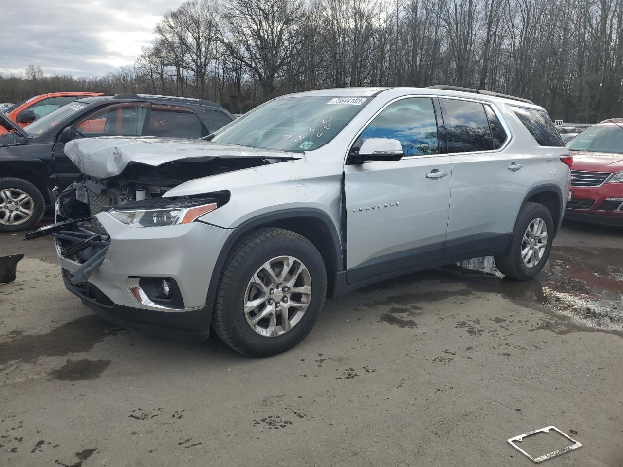Obraz 1 z 2019 CHEVROLET TRAVERSE LT 2019 z VIN 1GNERGKW5KJ175340