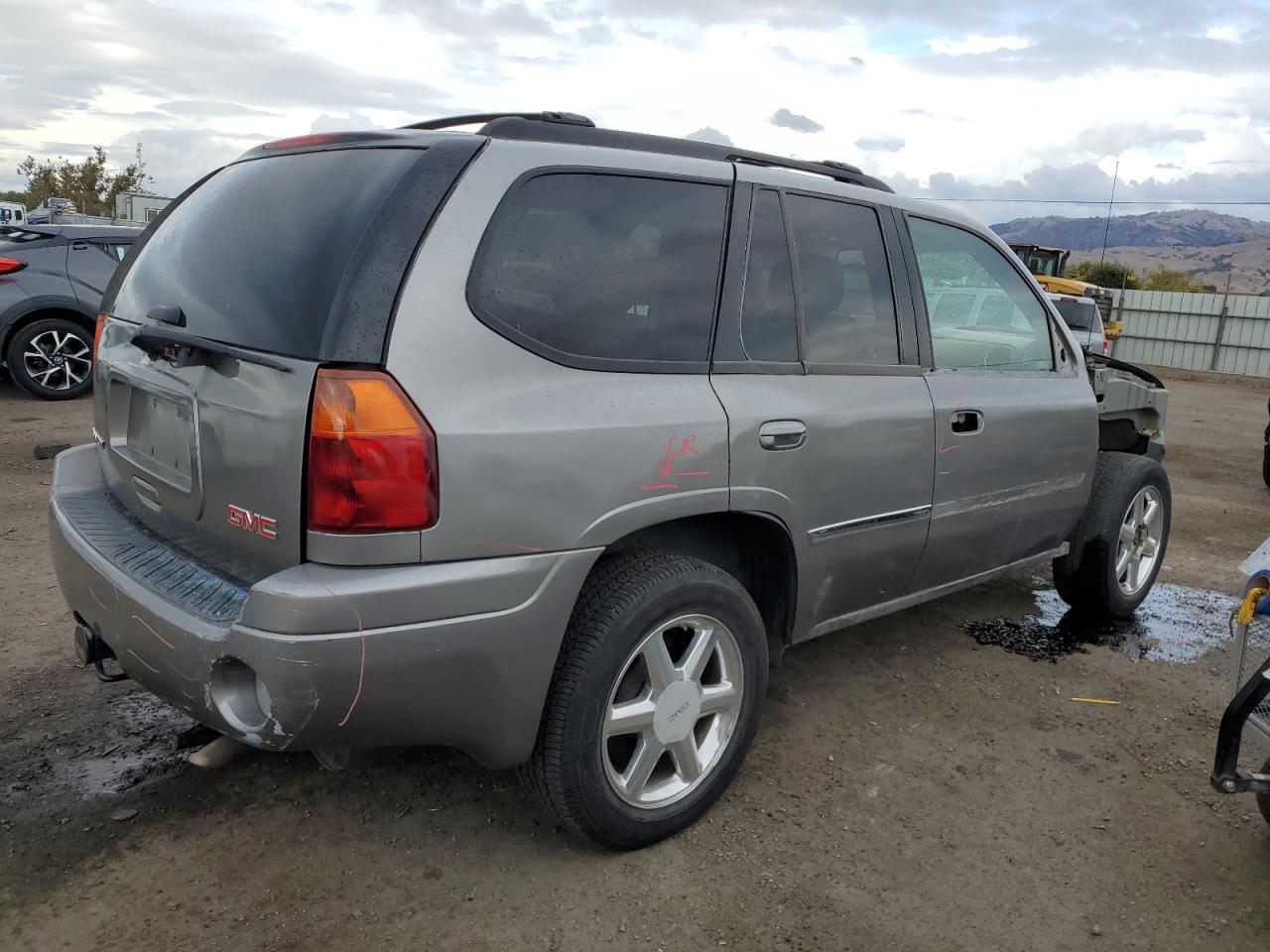 Изображение 3 2007 GMC ENVOY  2007 с VIN 1GKDT13S572155741