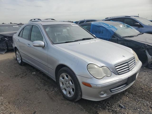 Image 1 of 2005 MERCEDES-BENZ C 240 2005 with VIN WDBRF61J55F606039