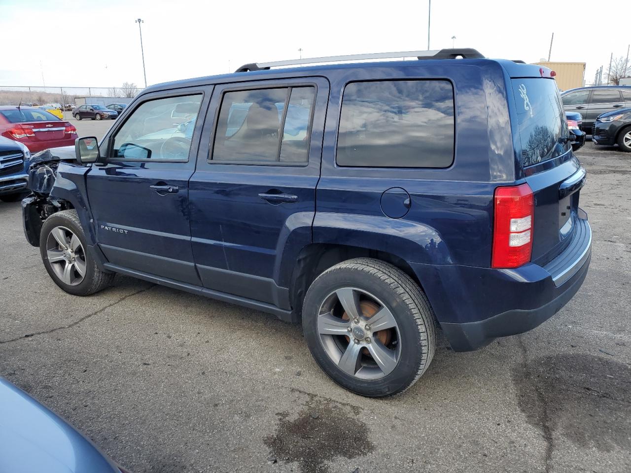 Obraz 2 z 2017 JEEP PATRIOT LATITUDE 2017 z VIN 1C4NJPFA3HD131939
