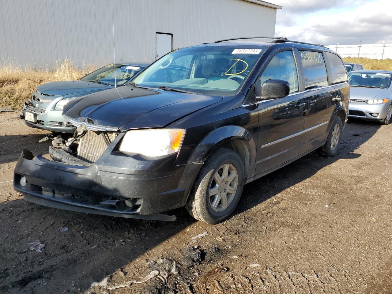 2010 CHRYSLER TOWN & COUNTRY TOURING 2010 image