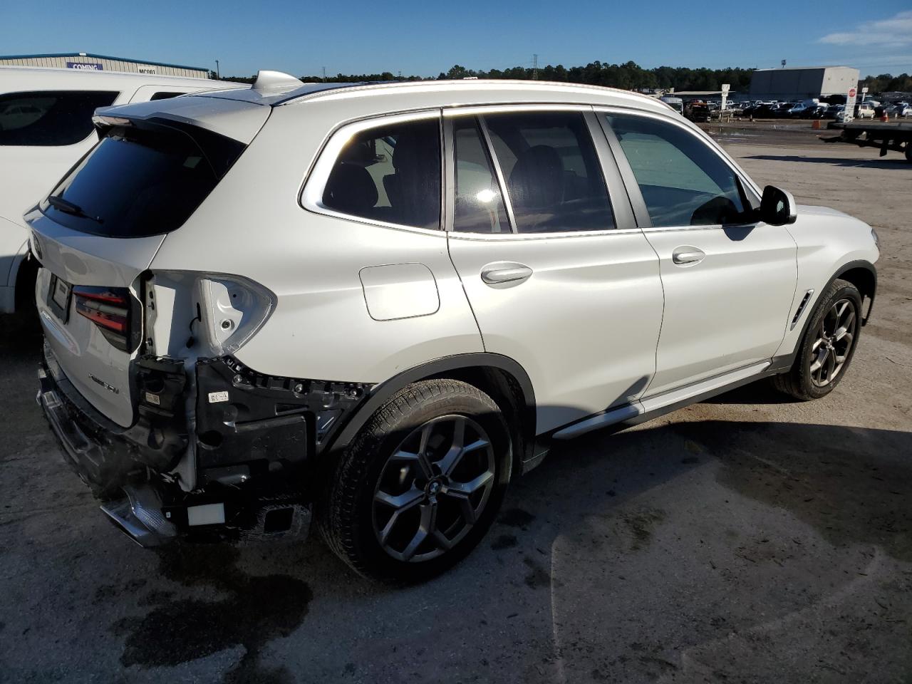 Image 3 of 2024 BMW X3 XDRIVE30I 2024 with VIN 5UX53DP03R9T45718