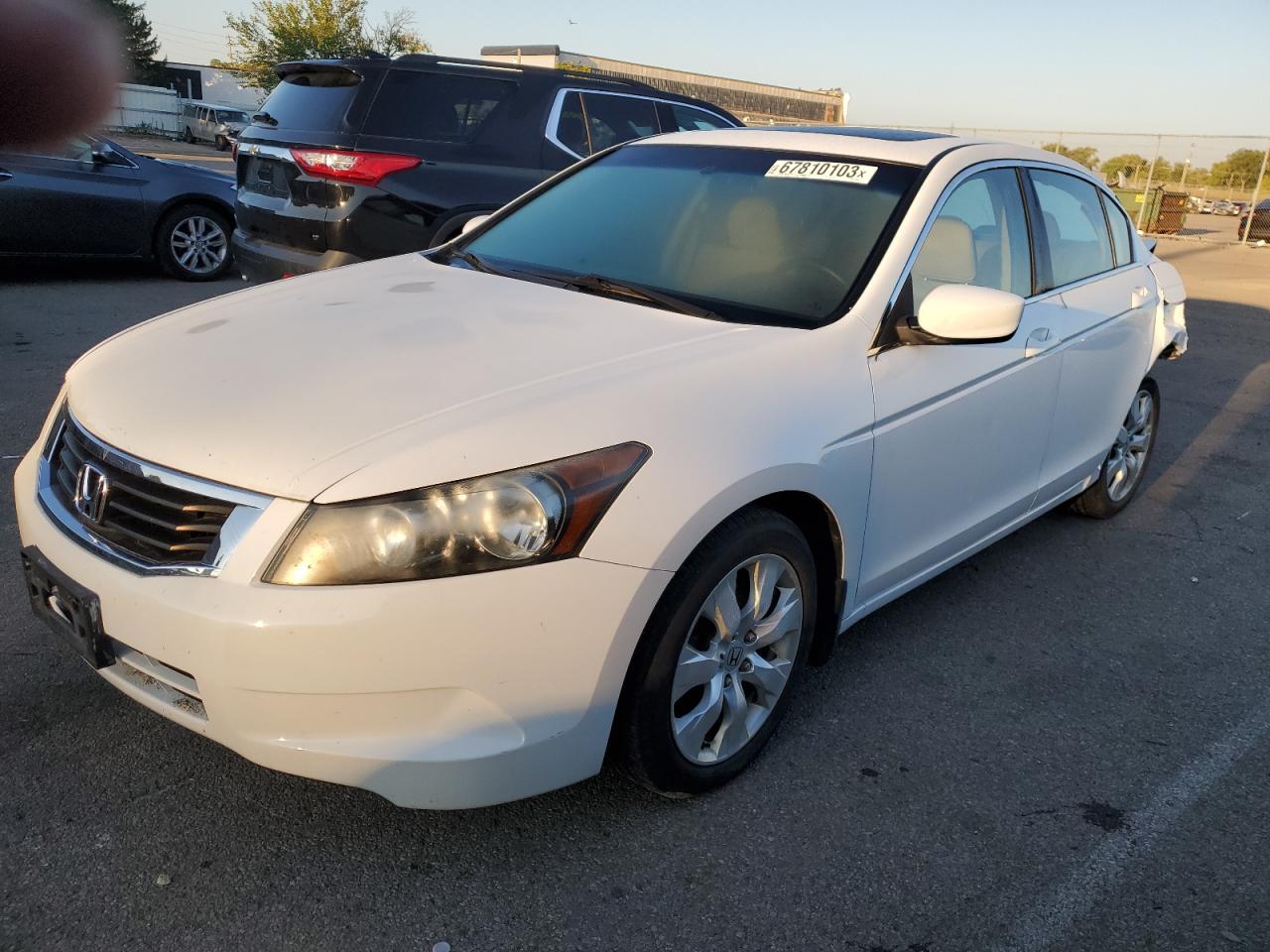 Obraz 1 z 2010 HONDA ACCORD EX 2010 z VIN 1HGCP2F75AA180050