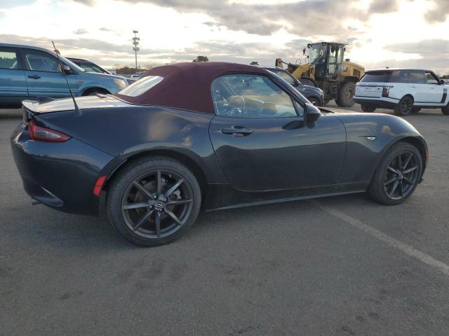 Image 3 of 2018 MAZDA MX-5 MIATA CLUB 2018 with VIN JM1NDAC76J0205512