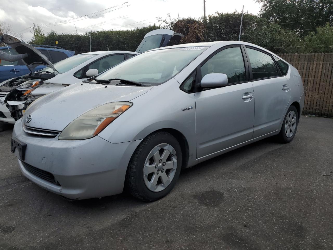 Image 1 of 2006 TOYOTA PRIUS  2006 with VIN JTDKB20U567059580