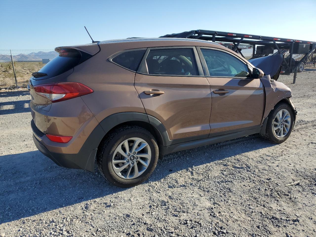 Изображение 3 2016 HYUNDAI TUCSON LIMITED 2016 с VIN KM8J33A49GU159578