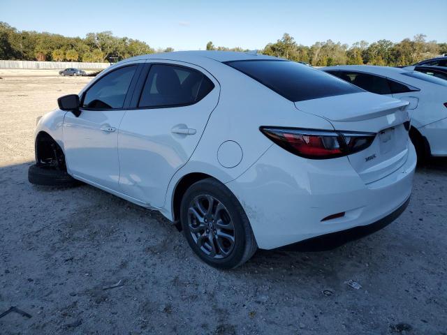 Image 2 of 2019 TOYOTA YARIS L 2019 with VIN 3MYDLBYV4KY514870