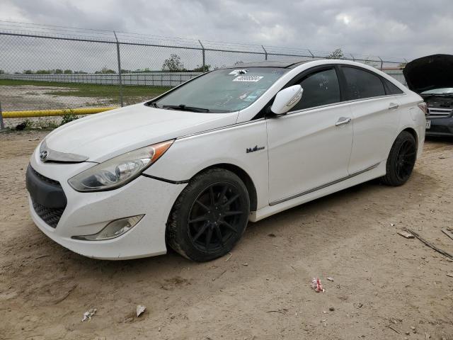 Image 1 of 2015 HYUNDAI SONATA HYBRID 2015 with VIN KMHEC4A44FA128603