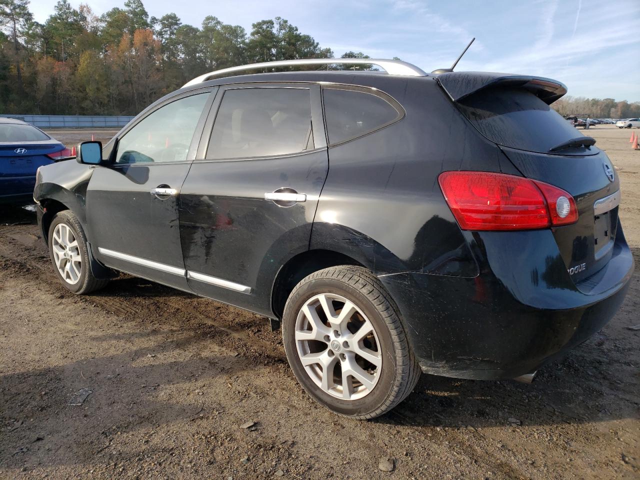 Image 2 of 2011 NISSAN ROGUE S 2011 with VIN JN8AS5MT3BW562270