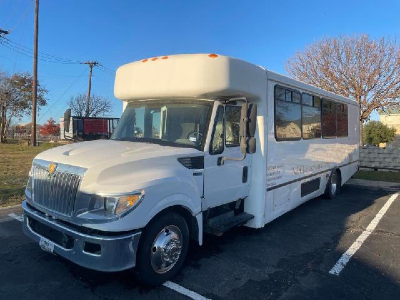 Изображение 2 2013 IC CORPORATION 3000 AC 2013 с VIN 5WEXWSKK9DH164228