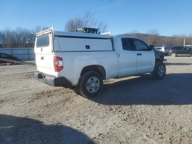 Image 3 of 2014 TOYOTA TUNDRA DOUBLE CAB SR/SR5 2014 with VIN 5TFRU5F10EX031661