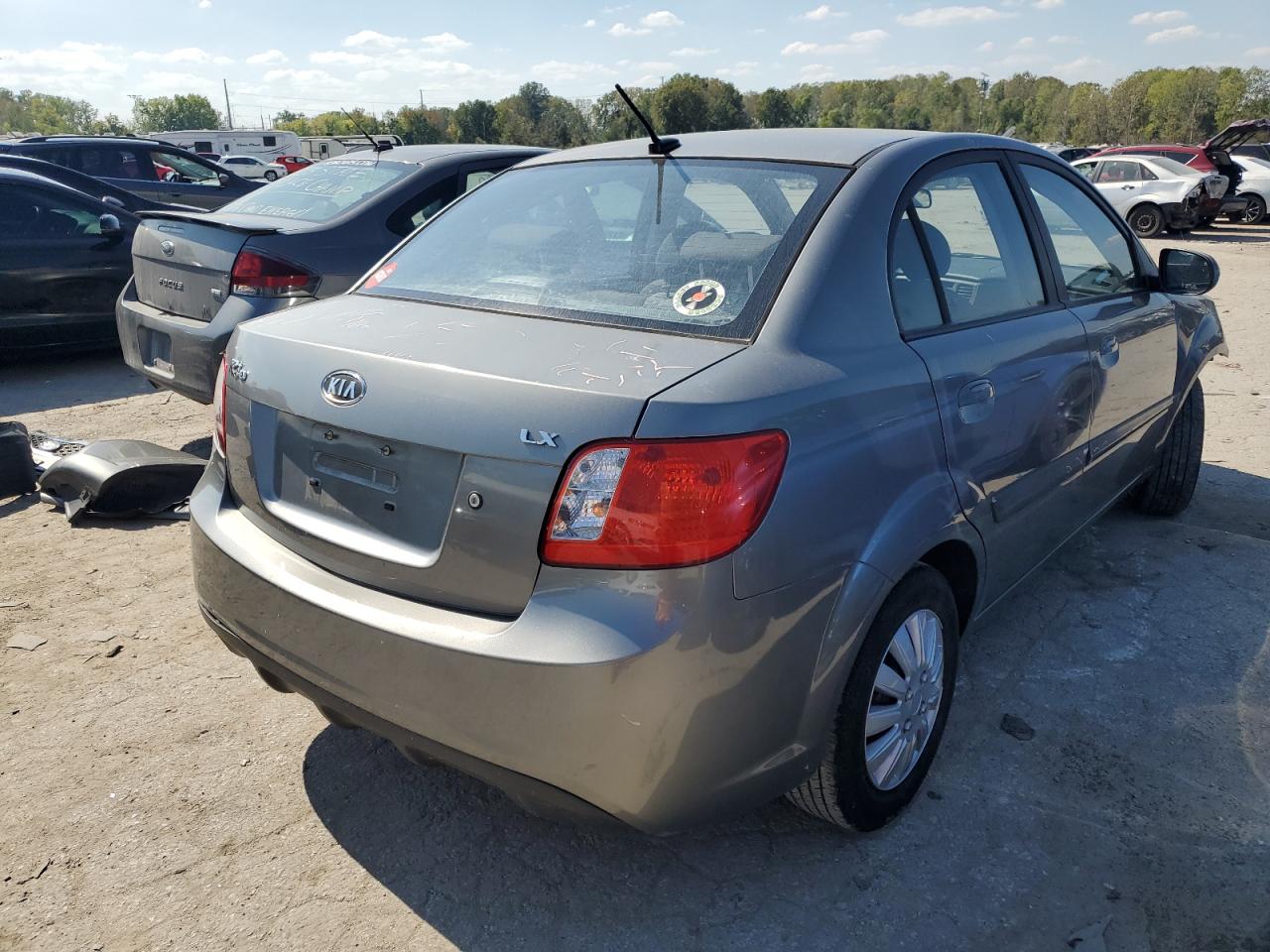 Изображение 3 2011 KIA RIO BASE 2011 с VIN KNADH4A34B6954709