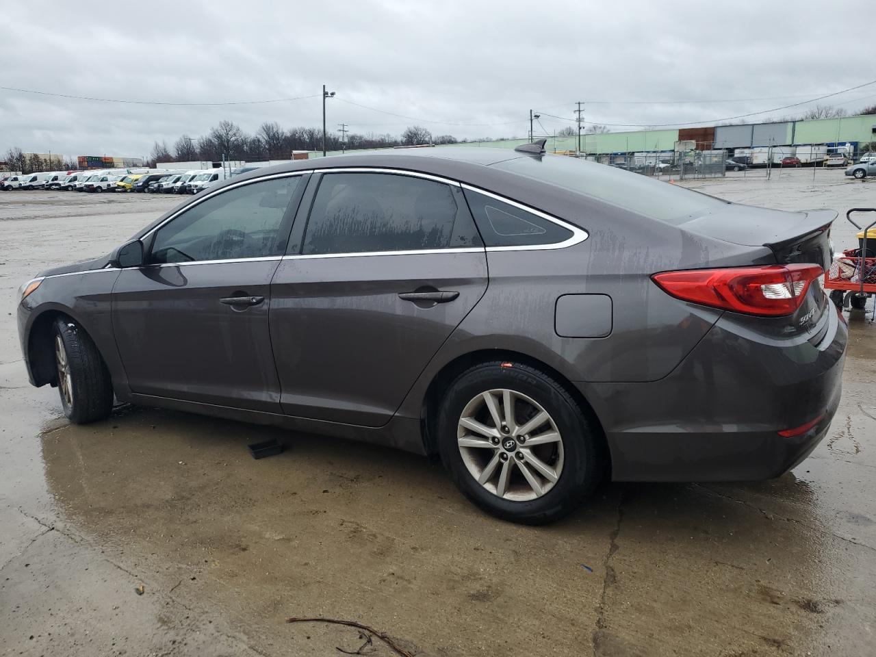 Image 2 of 2016 HYUNDAI SONATA SE 2016 with VIN 5NPE24AF2GH345263