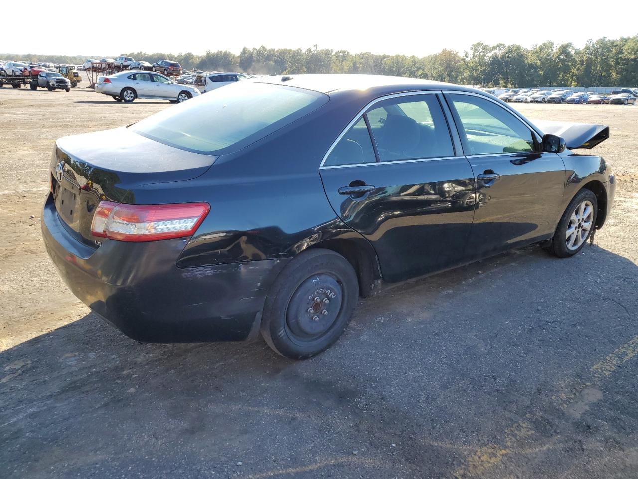 Image 3 of 2011 TOYOTA CAMRY BASE 2011 with VIN 4T1BF3EK1BU193060