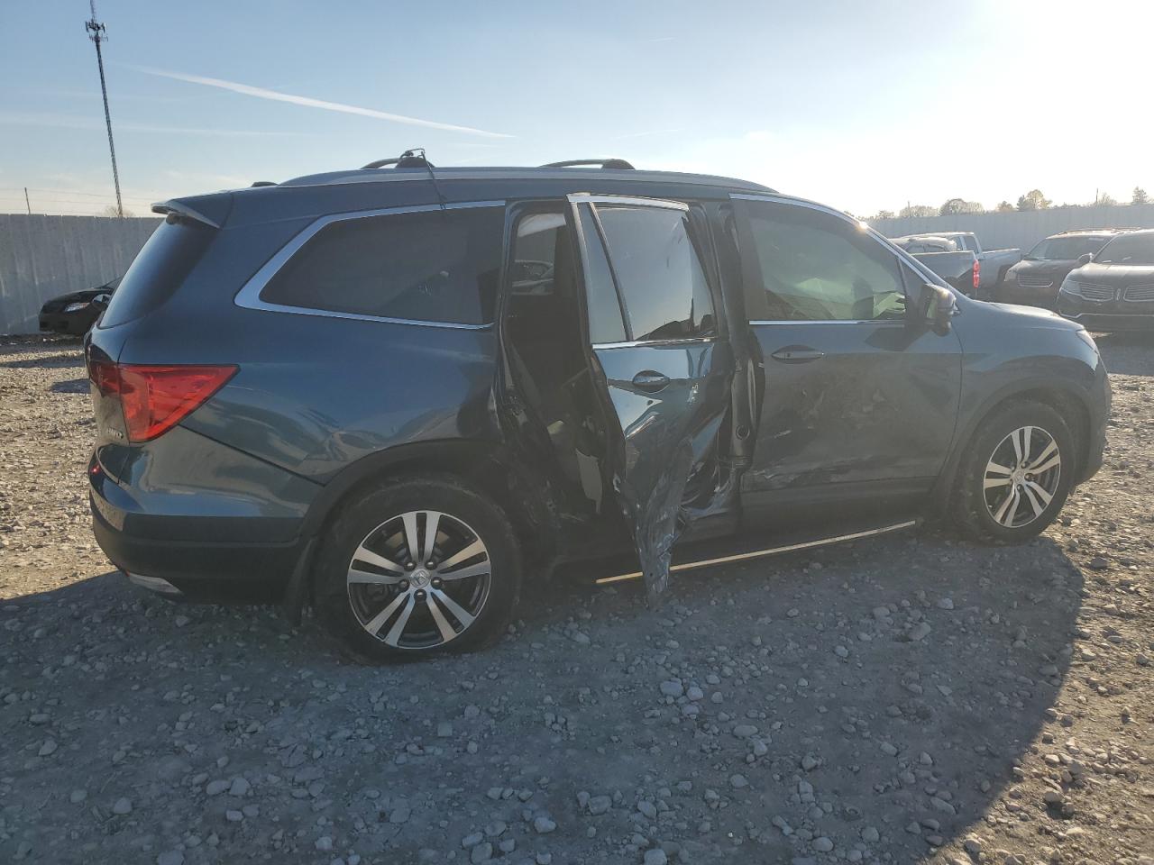 Изображение 3 2018 HONDA PILOT EXL 2018 с VIN 5FNYF6H50JB045866
