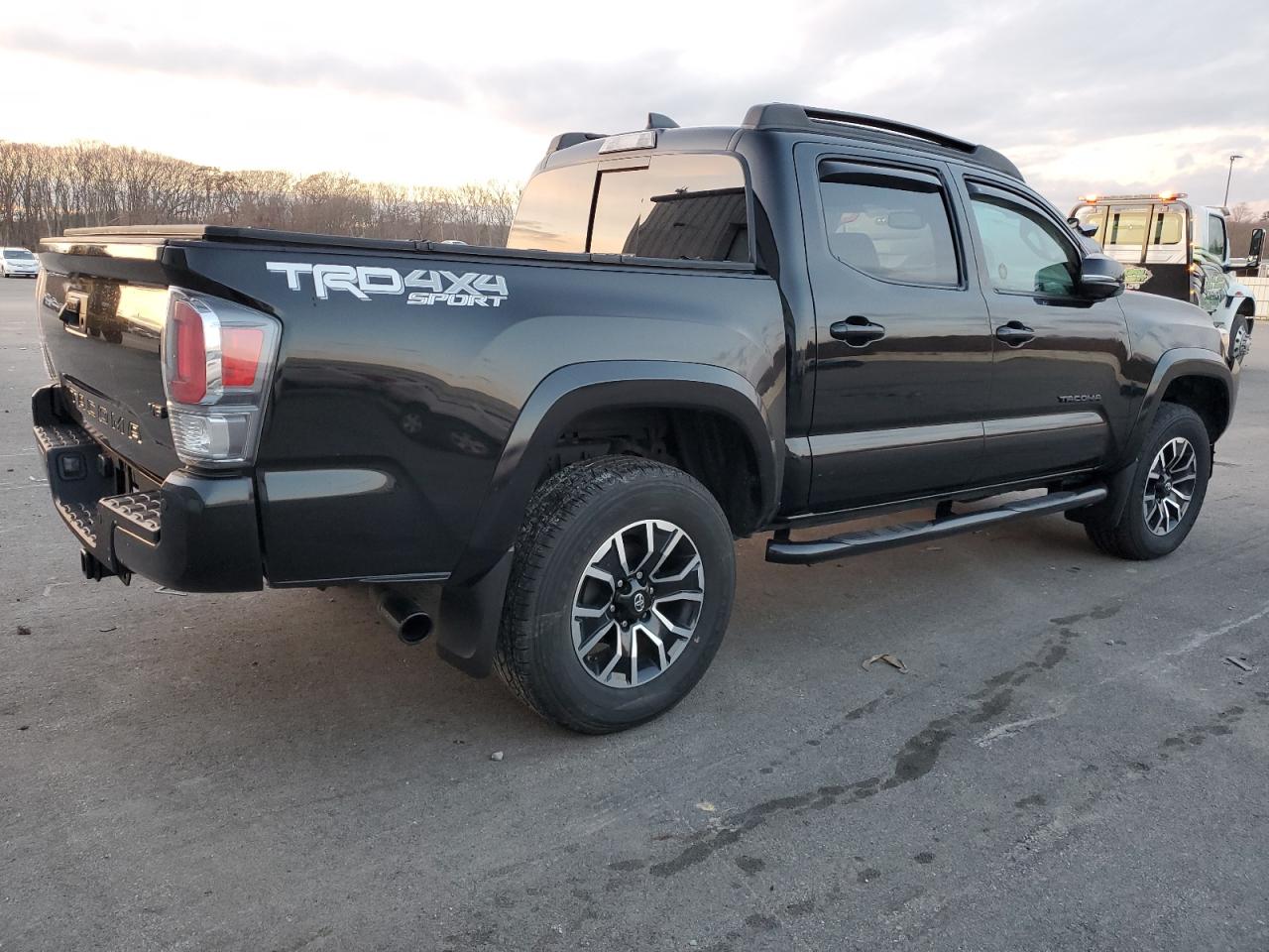 Image 3 of 2020 TOYOTA TACOMA DOUBLE CAB 2020 with VIN 3TMCZ5AN9LM319134