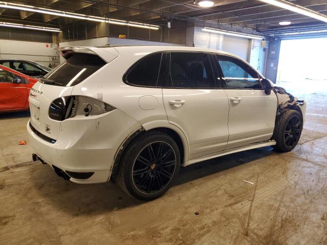 Obraz 3 z 2014 PORSCHE CAYENNE GTS 2014 z VIN WP1AD2A26ELA75018