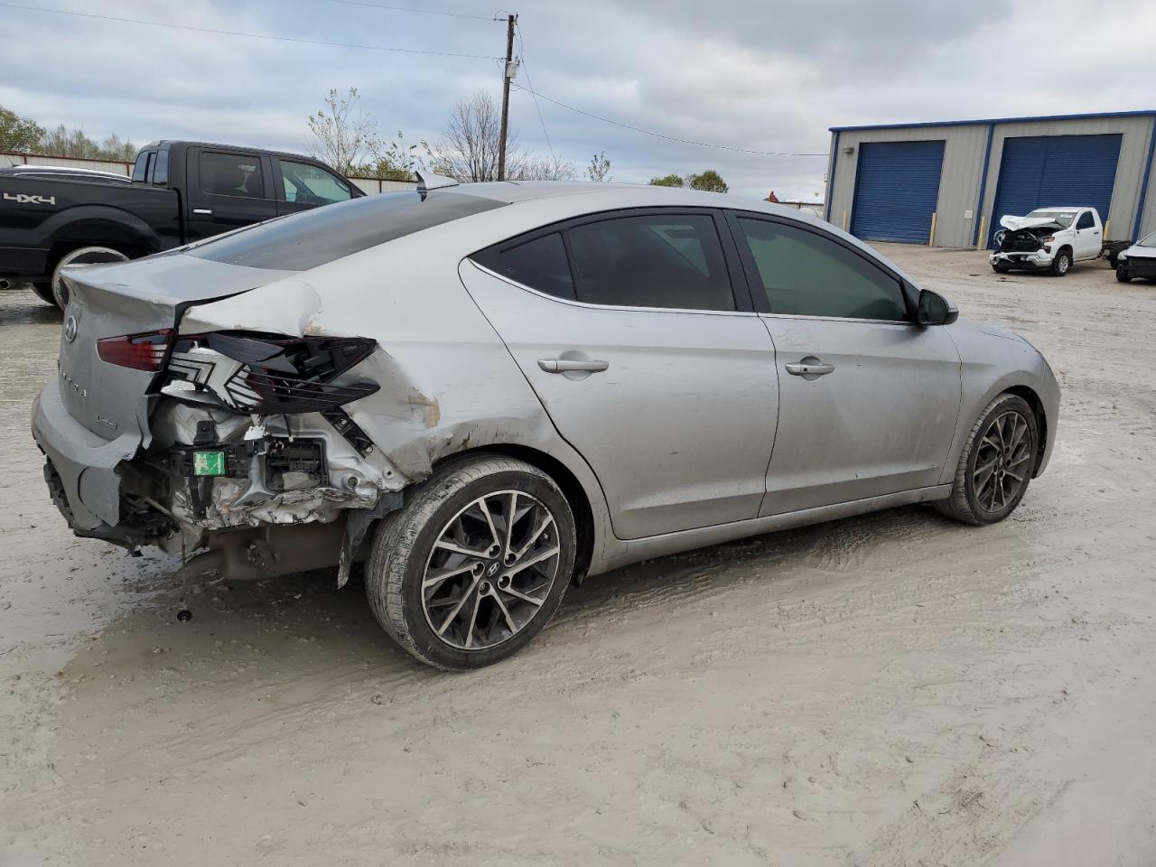 Изображение 3 2020 HYUNDAI ELANTRA SEL 2020 с VIN 5NPD84LF0LH551344