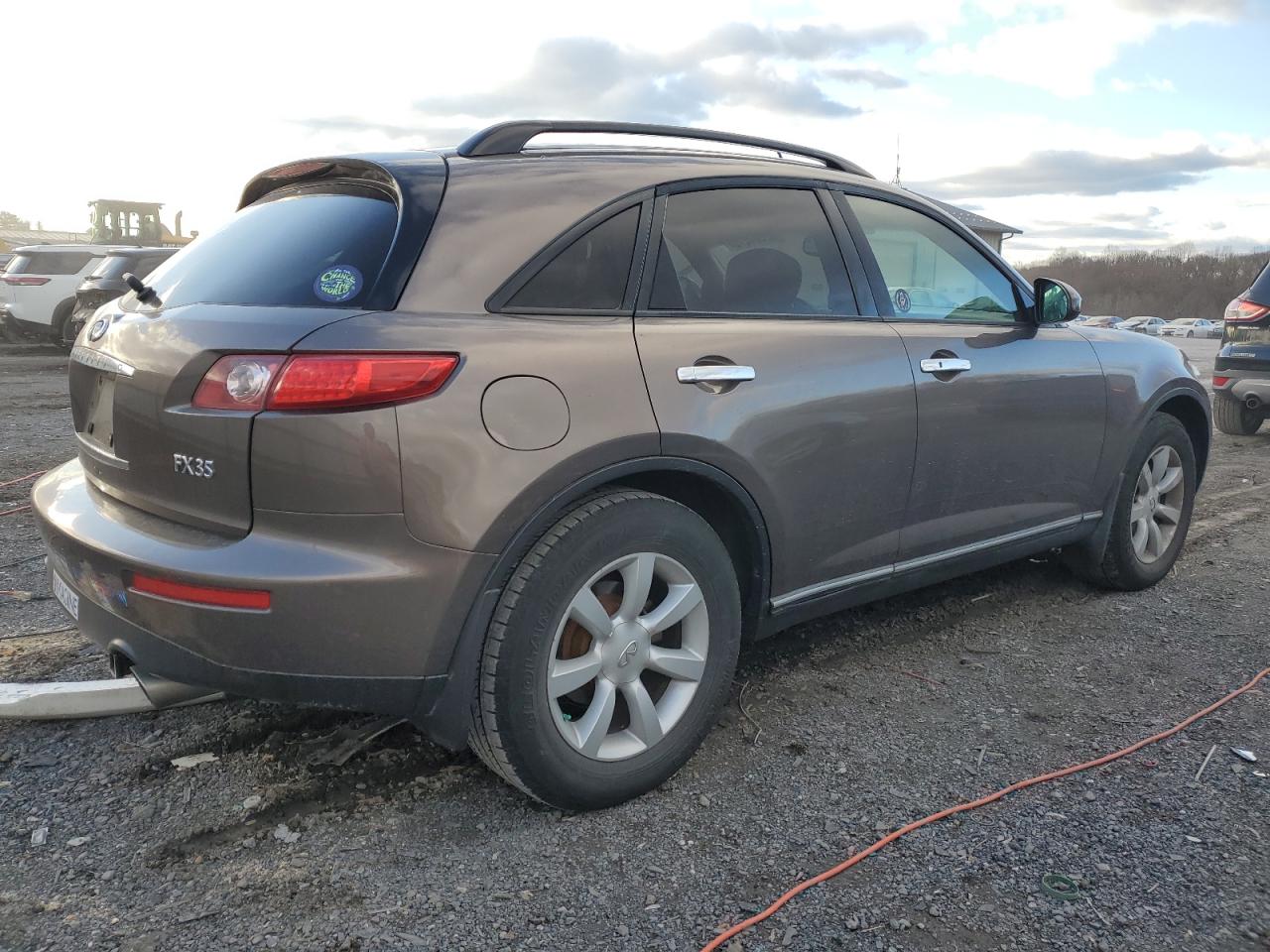 Изображение 3 2005 INFINITI FX35  2005 с VIN JNRAS08W45X216861