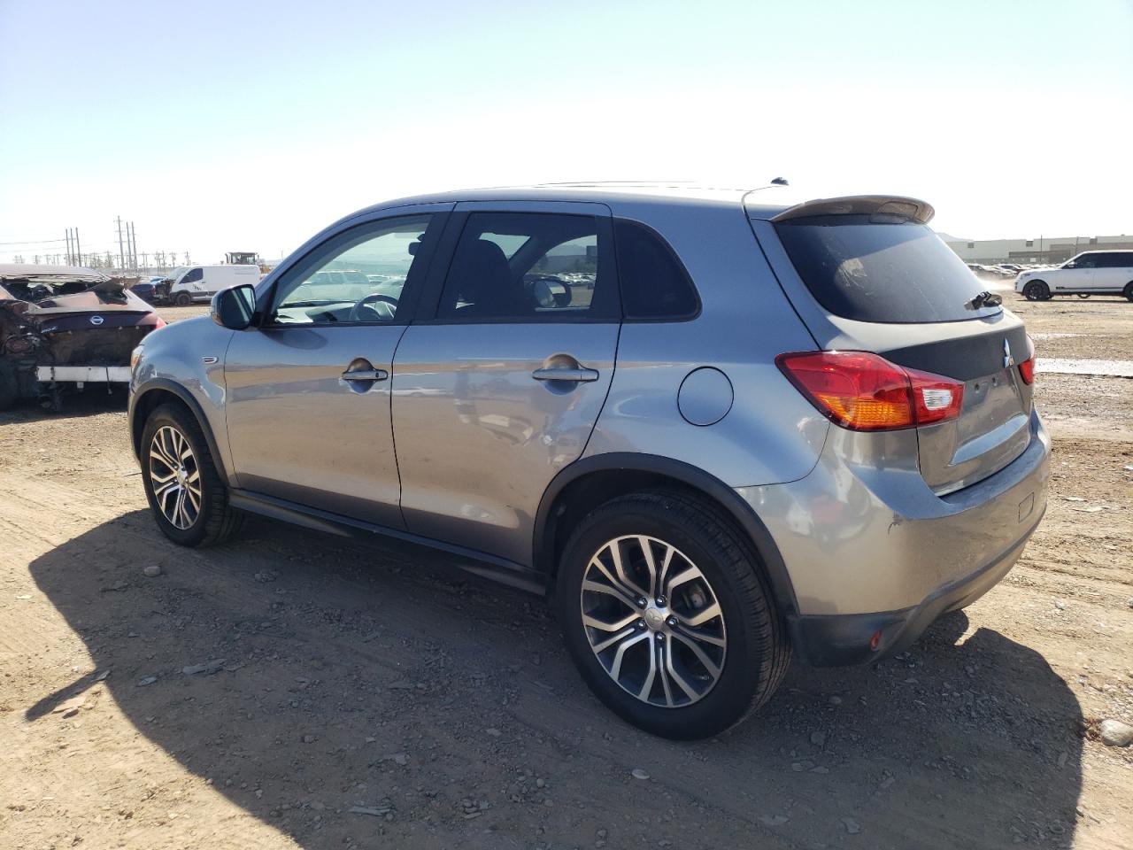 Изображение 2 Mitsubishi Outlander Sport Es 2016 с VIN JA4AP3AU9GZ065321