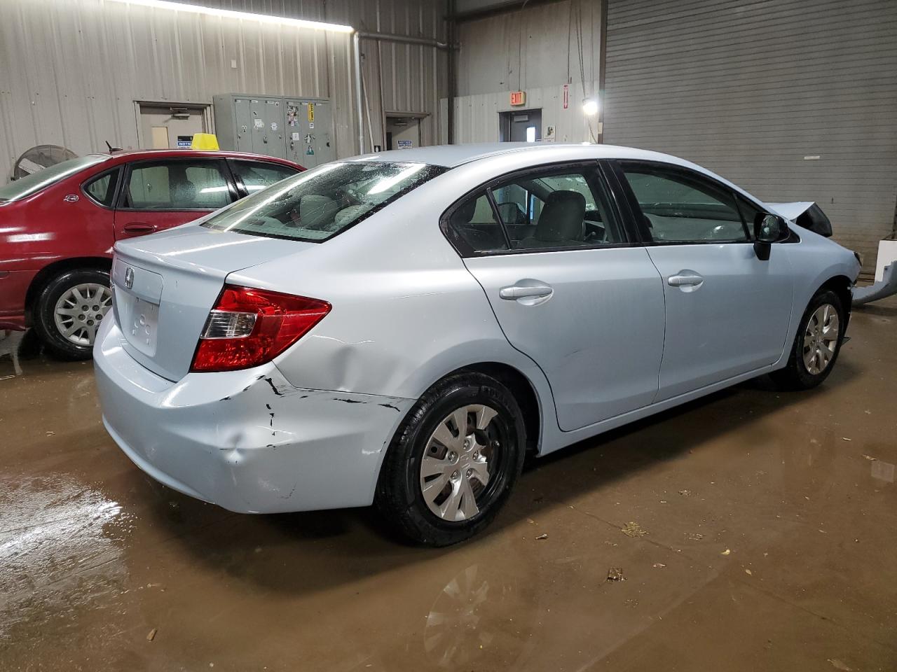 Изображение 3 2012 HONDA CIVIC LX 2012 с VIN 2HGFB2F52CH595373