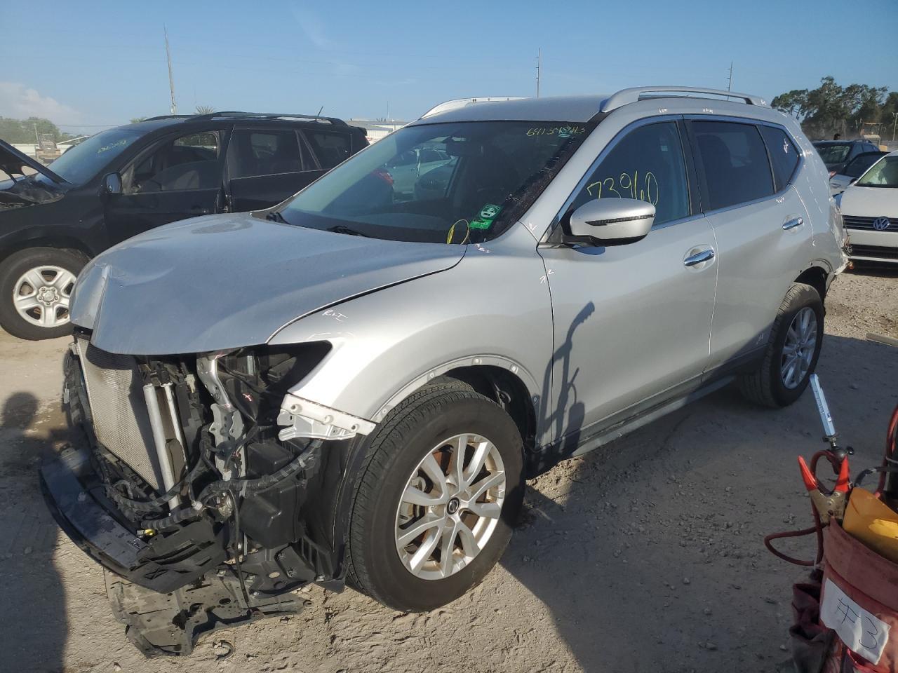 Image 1 of Nissan Rogue S 2017 with VIN KNMAT2MV2HP587415
