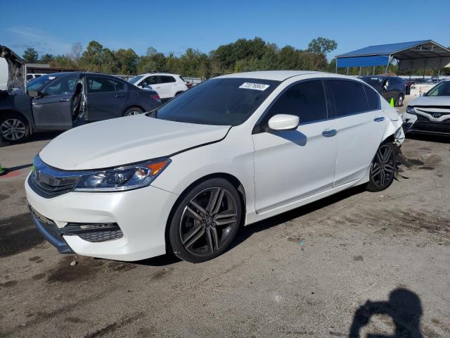 Изображение 1 2017 HONDA ACCORD SPORT 2017 с VIN 1HGCR2F57HA160756