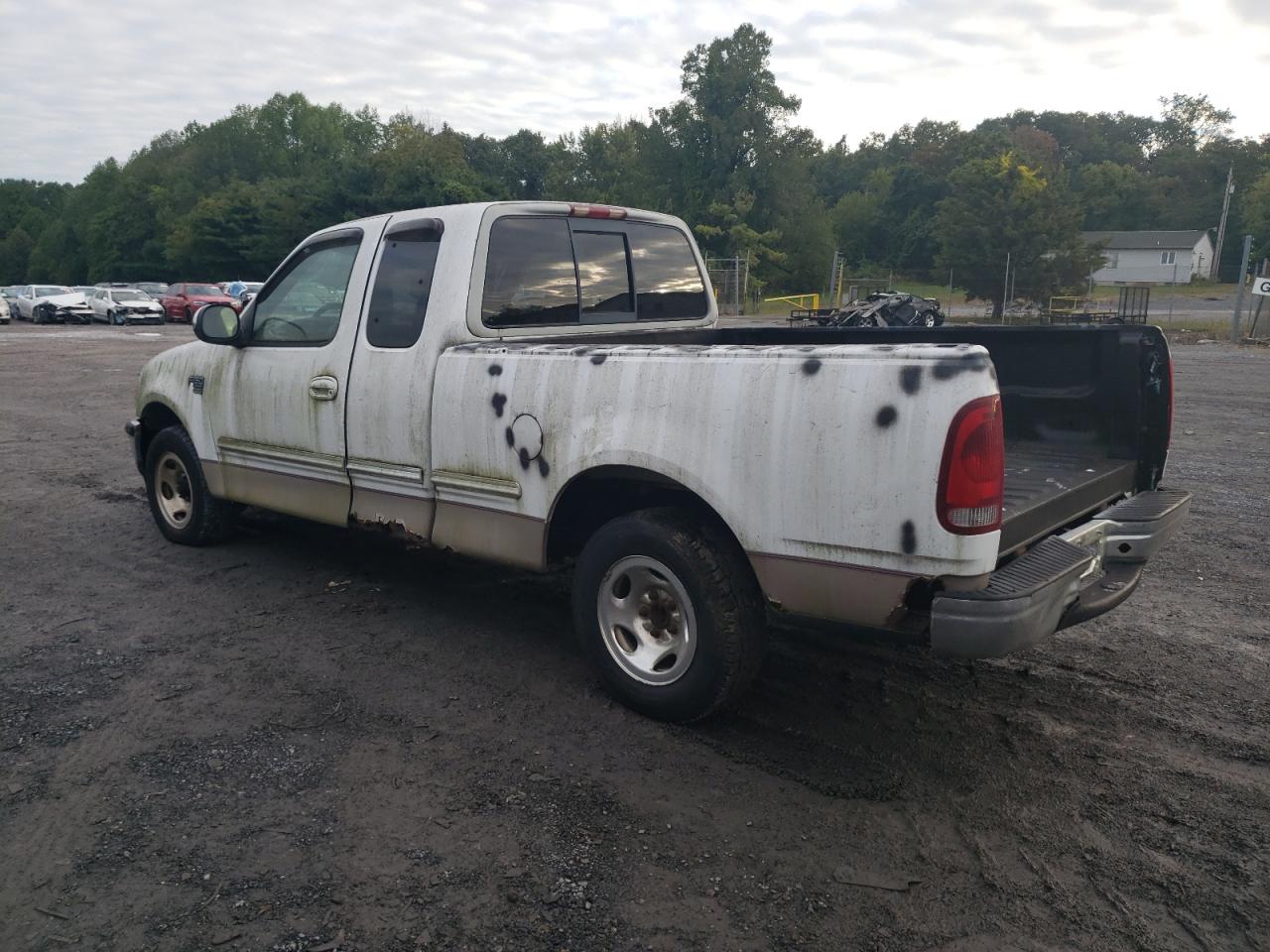 Image 2 of 1998 FORD F150  1998 with VIN 1FTZX1768WNA29096