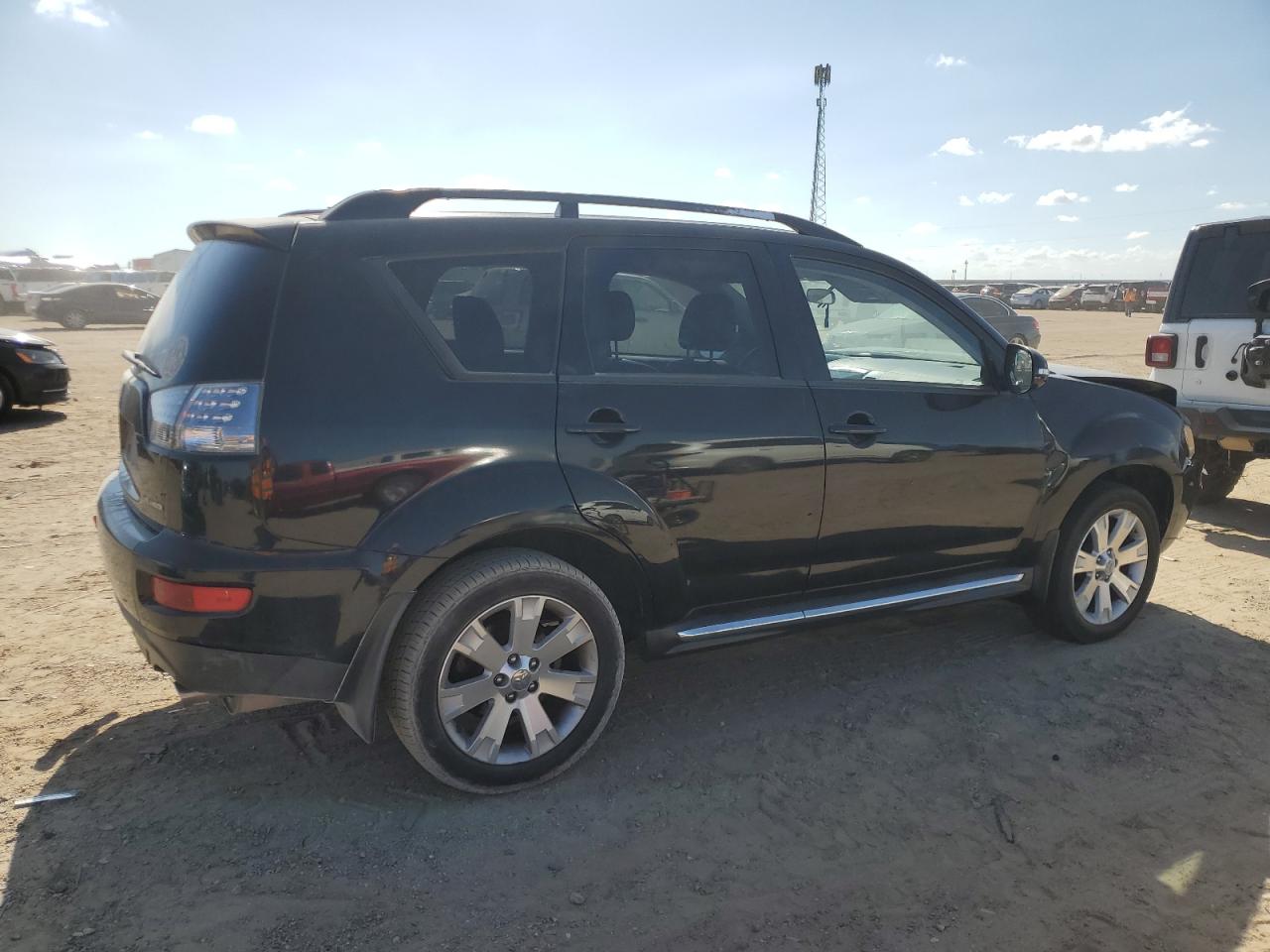 Image 3 of 2012 MITSUBISHI OUTLANDER SE 2012 with VIN JA4AS3AW9CU016479