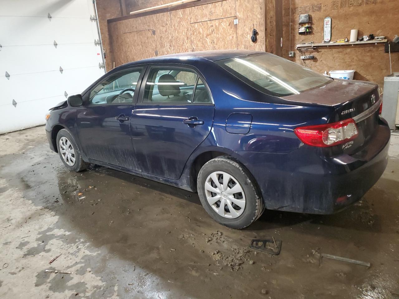 Изображение 2 2011 TOYOTA COROLLA BASE 2011 с VIN 2T1BU4EE7BC546439