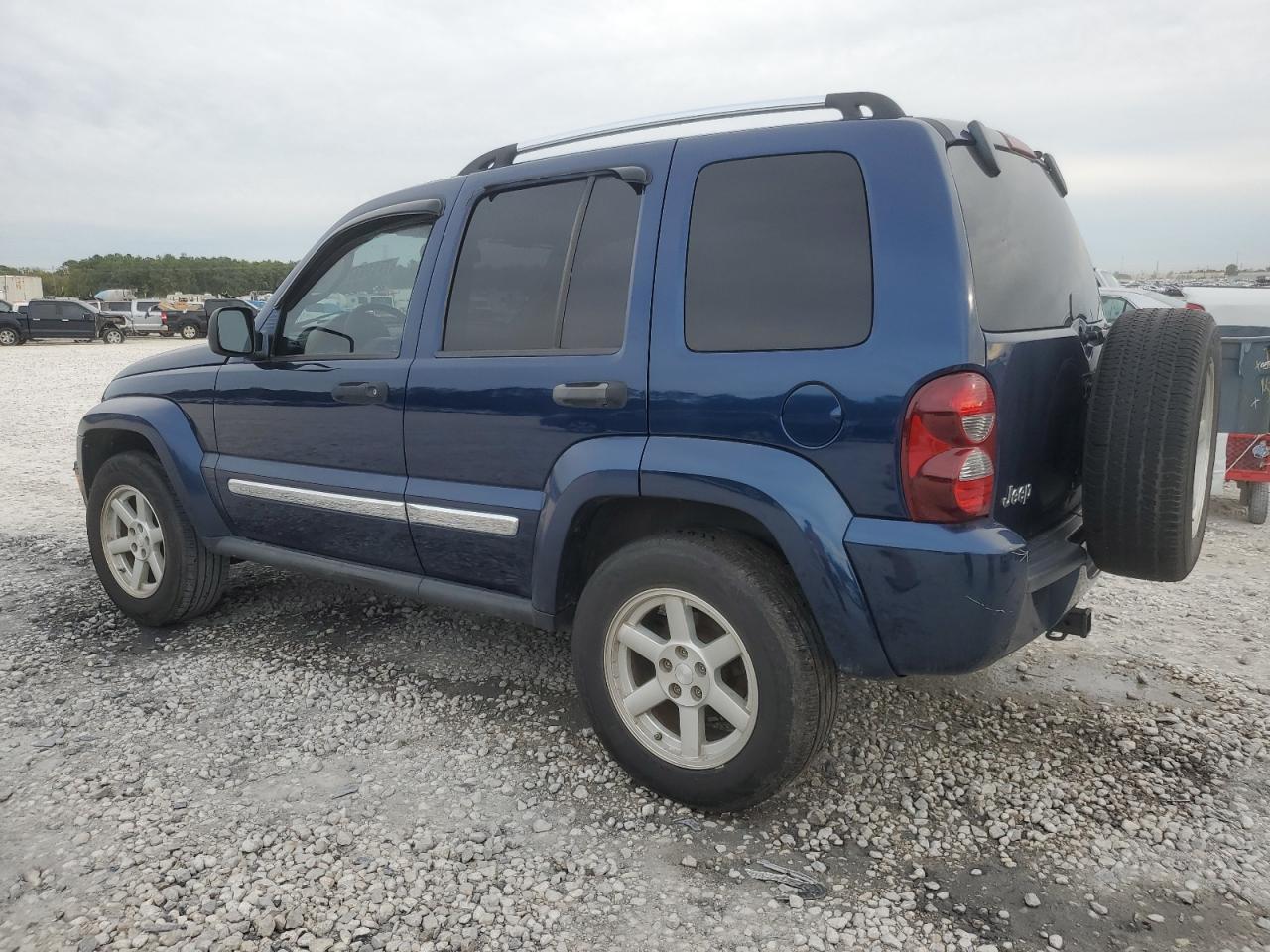 Изображение 2 2005 JEEP LIBERTY LIMITED 2005 с VIN 1J4GK58K75W504068