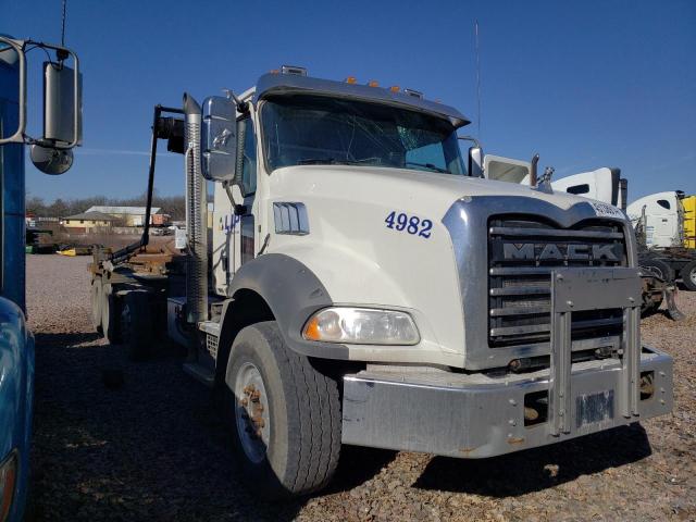 Image 1 of 2019 MACK GRANITE  2019 with VIN 1M2GR2GC6KM004982