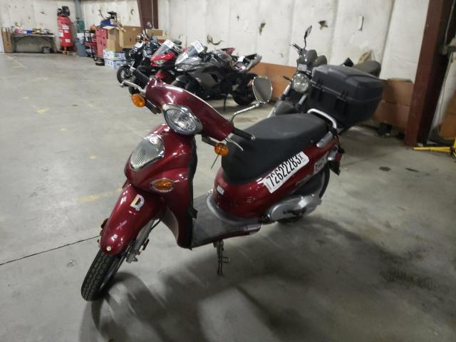 Image 2 of 2009 KYMCO USA INC PEOPLE 150 2009 with VIN RFBB2J1029B250755