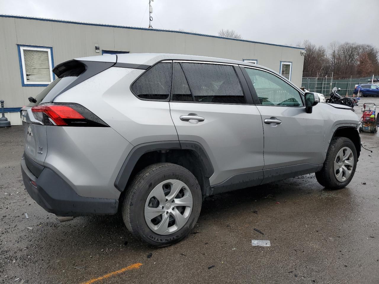 Изображение 3 2022 TOYOTA RAV4 LE 2022 с VIN 2T3G1RFV8NW287125