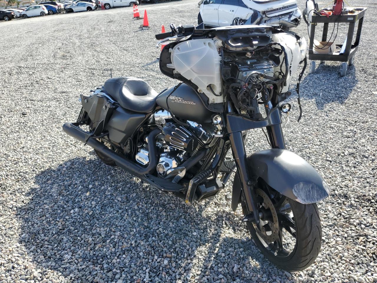 Obraz 1 z 2015 HARLEY-DAVIDSON FLHX STREET GLIDE 2015 z VIN 1HD1KBM39FB641206